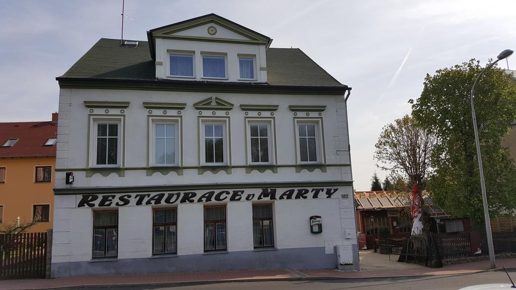 Restaurace U Marty Hotel Dubí Kültér fotó
